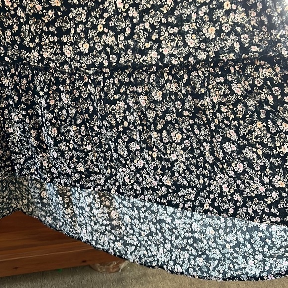 Hippie Rose Women’s Floral Skirt Size XL NWOT - Picture 2 of 5